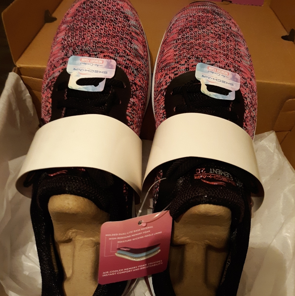 Skech-Air Sneakers